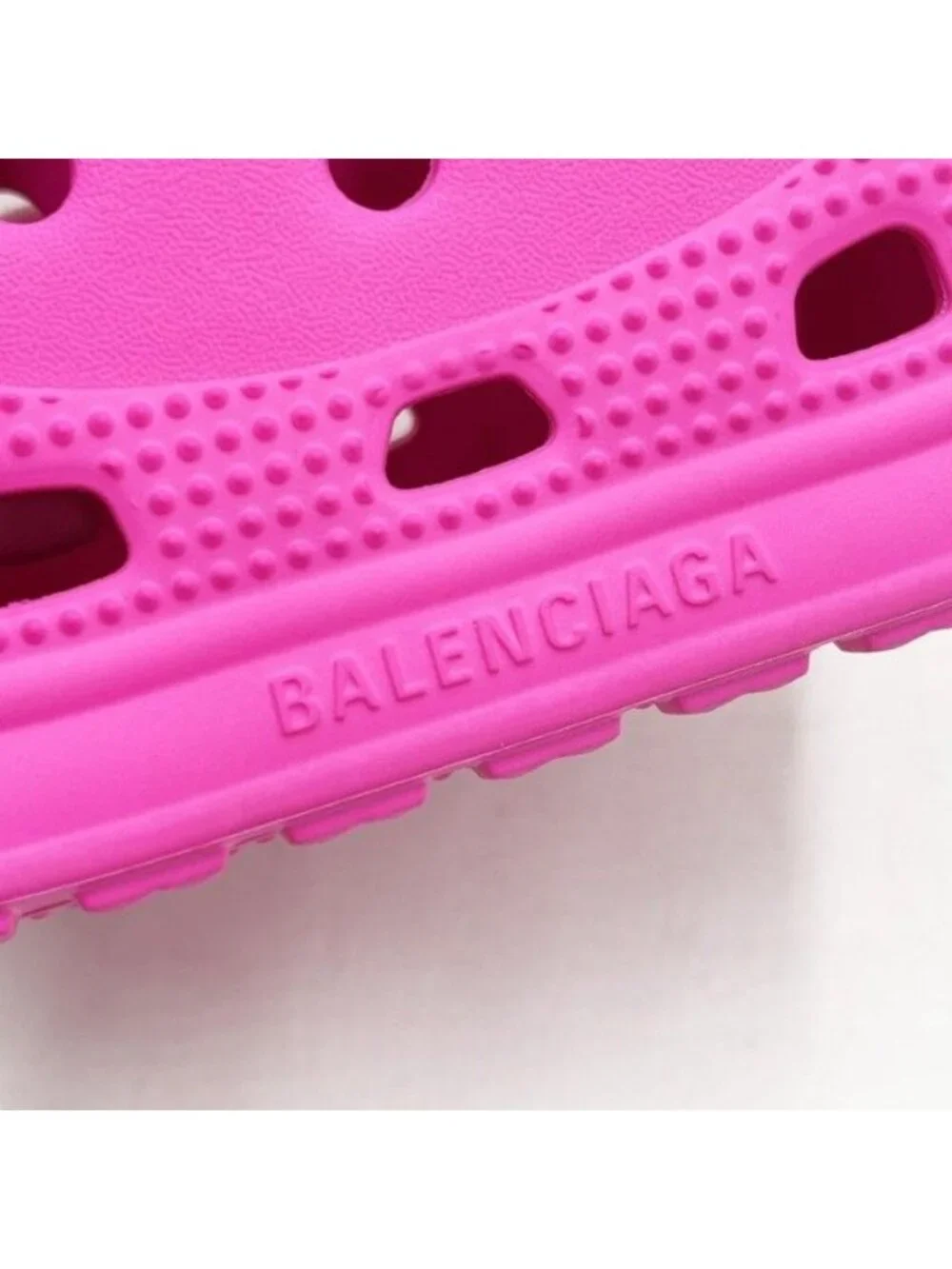 Balenciaga Shoulder Bag Phone Holder Crocs Collaboration Pink Smartphone